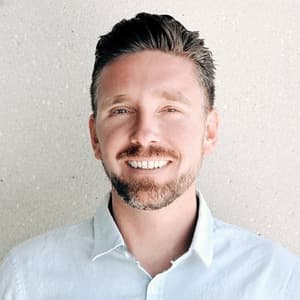 Source photo for face swapping